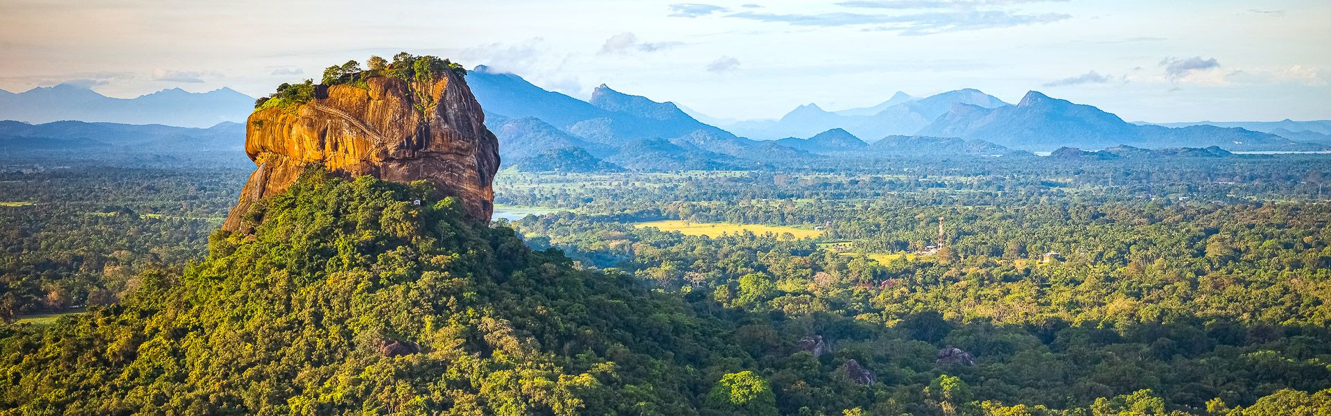 Ausblick auf den Lwenfelsen |  blazekg, iStockphoto.com / Chamleon